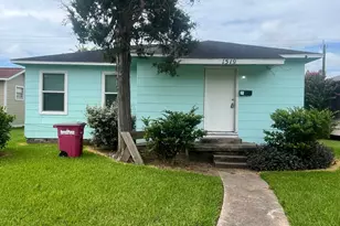 1519 W 8th St, Freeport, TX 77541 - Photo 1