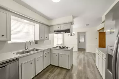 7818 Kleingreen Lane, Spring, TX 77379 - Photo 19