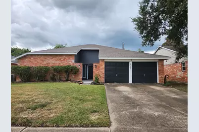 8327 Bird Run Drive, Houston, TX 77489 - Photo 1