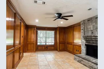 2118 Waterfall Drive, Missouri City, TX 77489 - Photo 3