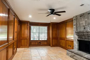2118 Waterfall Dr, Missouri City, TX 77489 - Photo 3
