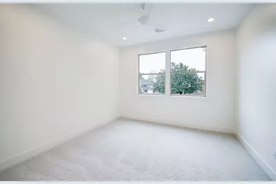 2031 Saxon Drive, Houston, TX 77018 - Photo 19