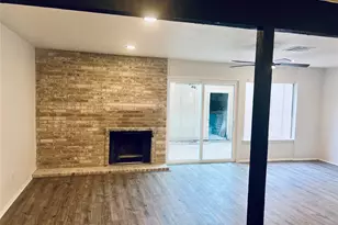 2325 Crescent Park Dr, Houston, TX 77077 - Photo 11