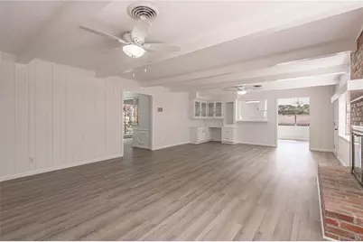 1701 25th Street, Huntsville, TX 77340 - Photo 5