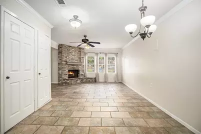 1526 15th Avenue N, Texas City, TX 77590 - Photo 7