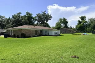18 Hickory Ct, Richwood, TX 77531 - Photo 15