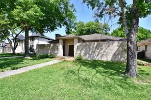 7718 Moondance Ln, Houston, TX 77071 - Photo 3