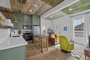 827 Winnie St, Galveston, TX 77550 - Photo 29