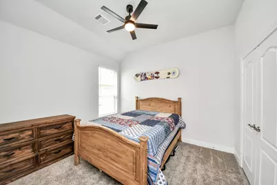 12119 Champions Forest Drive, Mont Belvieu, TX 77535 - Photo 49