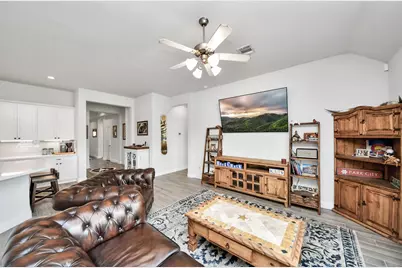 12119 Champions Forest Drive, Mont Belvieu, TX 77535 - Photo 17