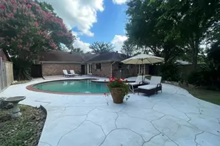9655 Meadowcroft Dr, Houston, TX 77063 - Photo 1