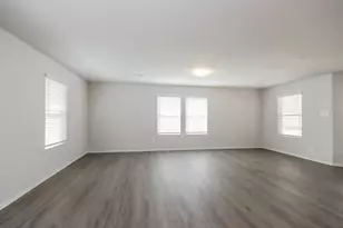 301 Pronghorn Dr, Huntsville, TX 77320 - Photo 11