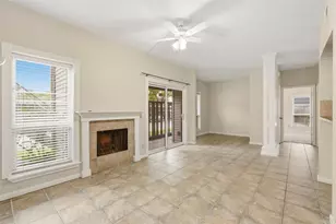 2025 Augusta Dr, Houston, TX 77057 - Photo 5