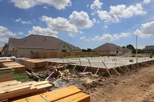 12114 St Augustine Dr, Mont Belvieu, TX 77535 - Photo 3