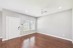 9214 Firnat St, Houston, TX 77016 - Photo 5