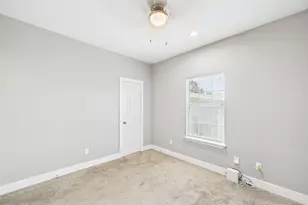 9214 Firnat St, Houston, TX 77016 - Photo 23