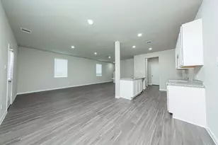 13981 Lion Rock Ct, Willis, TX 77318 - Photo 7