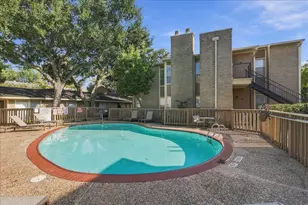 724D Bering Dr, Houston, TX 77057 - Photo 23