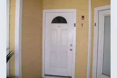 811 Bradford Avenue #5B, Kemah, TX 77565 - Photo 3