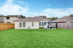 11006 Desert Springs Cir, Houston, TX 77095 - Photo 11