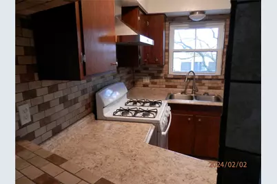 124 17th Street, Dickinson, TX 77539 - Photo 9