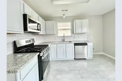 10422 Iris Lake Court, Houston, TX 77070 - Photo 3