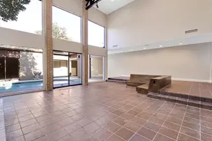 5600 San Felipe St, Houston, TX 77056 - Photo 15