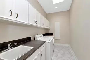 5600 San Felipe St, Houston, TX 77056 - Photo 7