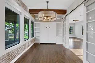 914 Robbie St, Houston, TX 77009 - Photo 13