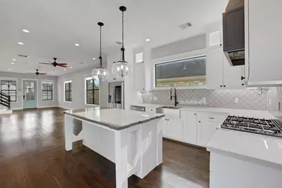 914 Robbie Street, Houston, TX 77009 - Photo 17