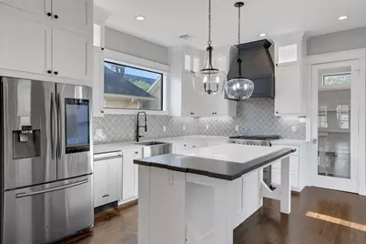 914 Robbie Street, Houston, TX 77009 - Photo 15