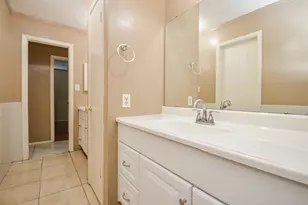 13602 Piney Oaks Dr, Houston, TX 77065 - Photo 27