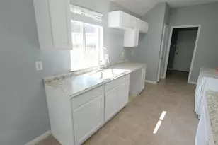 1203 Beckwood Cir, Houston, TX 77014 - Photo 5