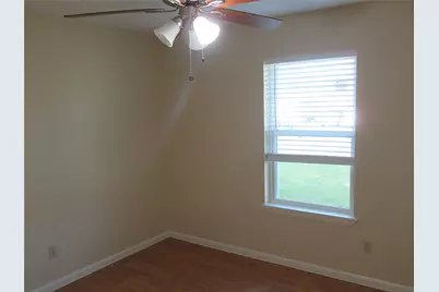 109 Laurie Lane, Willis, TX 77378 - Photo 15