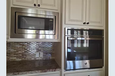 14 Jonquil Place, Tomball, TX 77375 - Photo 9