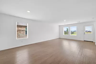 27703 Seascape Village Drive, Katy, TX 77493 - Photo 5