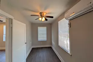 2123 Marion St, Houston, TX 77009 - Photo 13