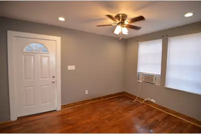 2123 Marion Street #1, Houston, TX 77009 - Photo 3