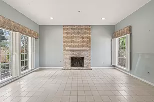 16 Tiffany Square, Sugar Land, TX 77478 - Photo 7