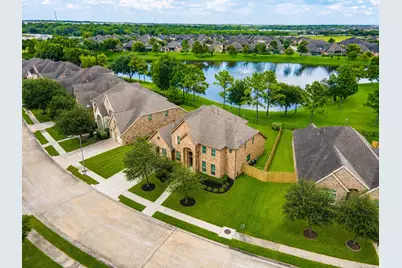 1915 Cayman Bend Lane, Pearland, TX 77584 - Photo 1