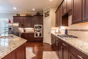 16831 Amelia Island Dr, Cypress, TX 77433 - Photo 9