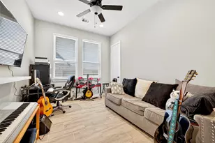 6034 Painted Plains Dr, Fulshear, TX 77441 - Photo 13