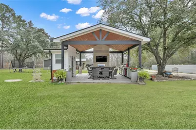 10677 Fm 2432 Road, Conroe, TX 77303 - Photo 15