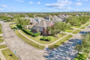 2513 Garnetfield Ln, Friendswood, TX 77546 - Photo 35