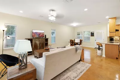 207 Yale Street, San Marcos, TX 78666 - Photo 7