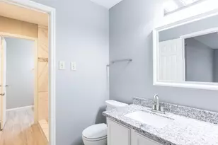 14600 Fonmeadow Dr, Houston, TX 77035 - Photo 31