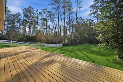 10832 Royal Forest Drive, Conroe, TX 77303 - Photo 25