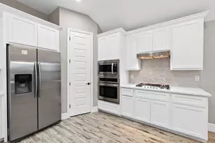 9707 Highland Pointe Dr, Needville, TX 77461 - Photo 11