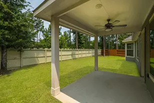 17112 Coneflower Pl, Conroe, TX 77385 - Photo 9