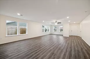 7907 Breda Dr, Baytown, TX 77521 - Photo 3